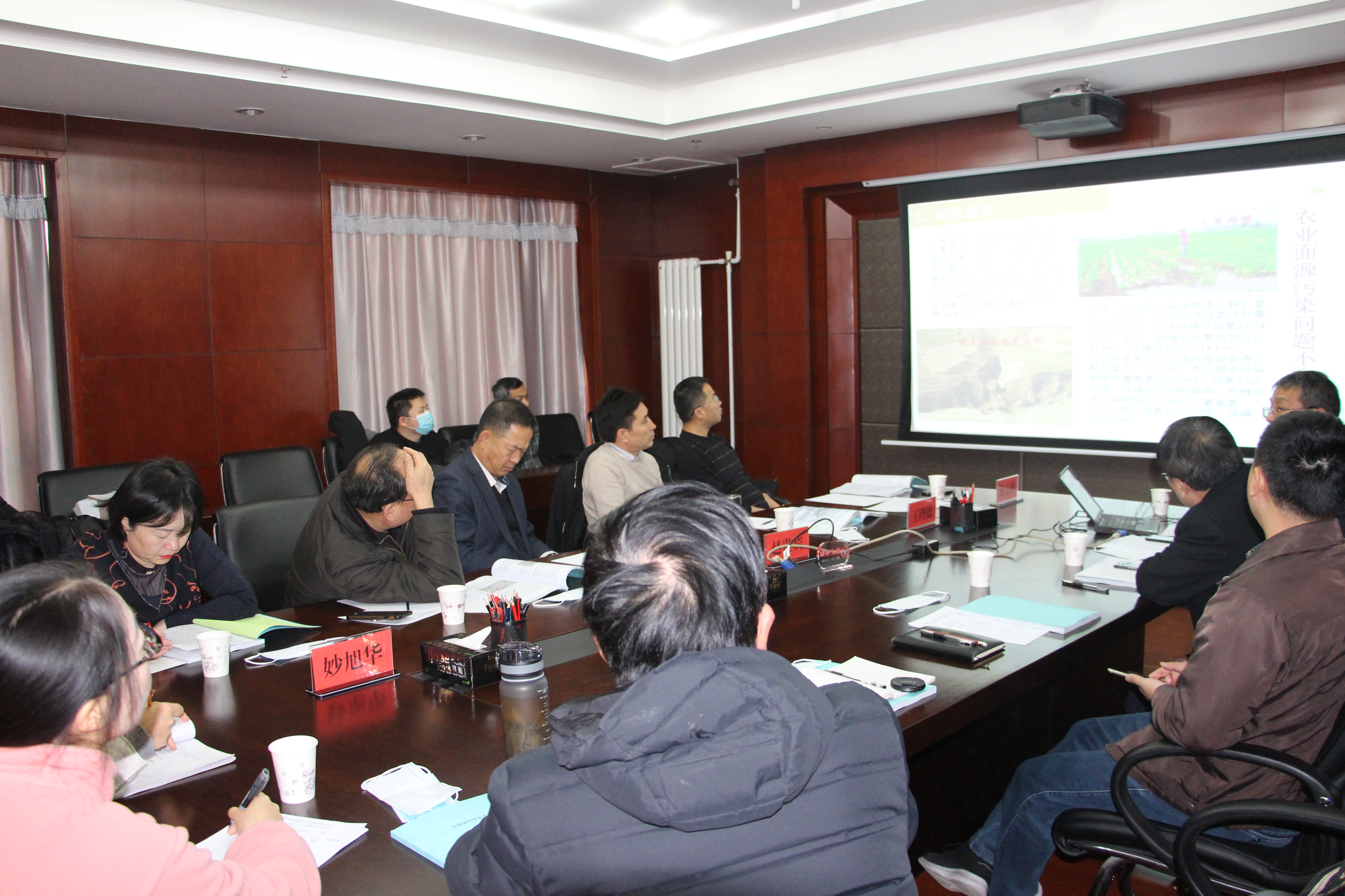 我院承担的“甘肃省农田土壤N、P面源污染特征及防控技术研究”项目通过验收